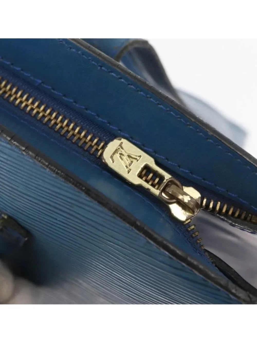 Authentic LOUIS VUITTON Epi Saint Jacques Shopping Shoulder Bag Blue M52275 LV